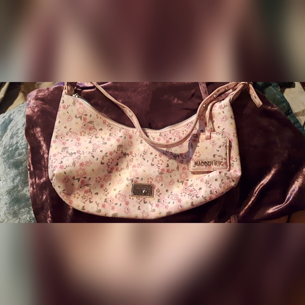 Steve Madden NYC floral print design shoulder bag